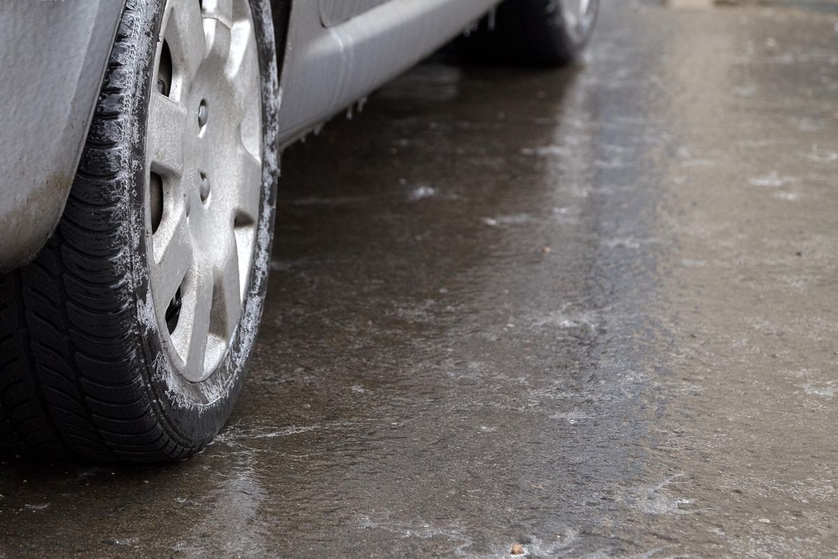 Icy roads result in 12-car pileup, growing number of accidents