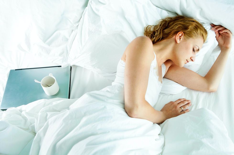 6 Tips To Improve Your Sleep Patterns If You Feel Sleep-Deprived