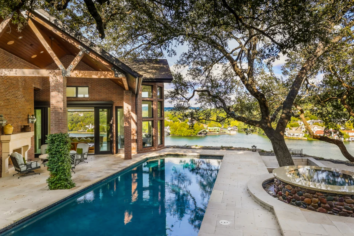 Manager for Justin Bieber, Ariana Grande sells $18.5 million Lake Austin home to crypto mogul