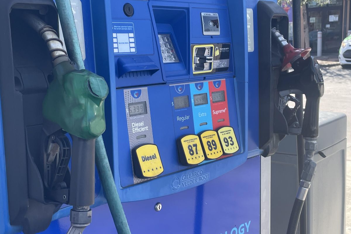 As gas prices reach an all-time high, some Austinites are steering clear of the roads
