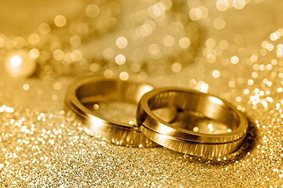 The difference between yellow and white gold engagement rings