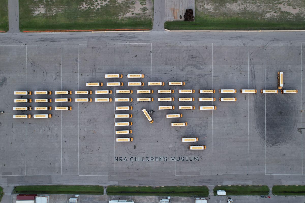 Parkland parents launch 'NRA Children's Museum' with 52 school buses—all empty but one