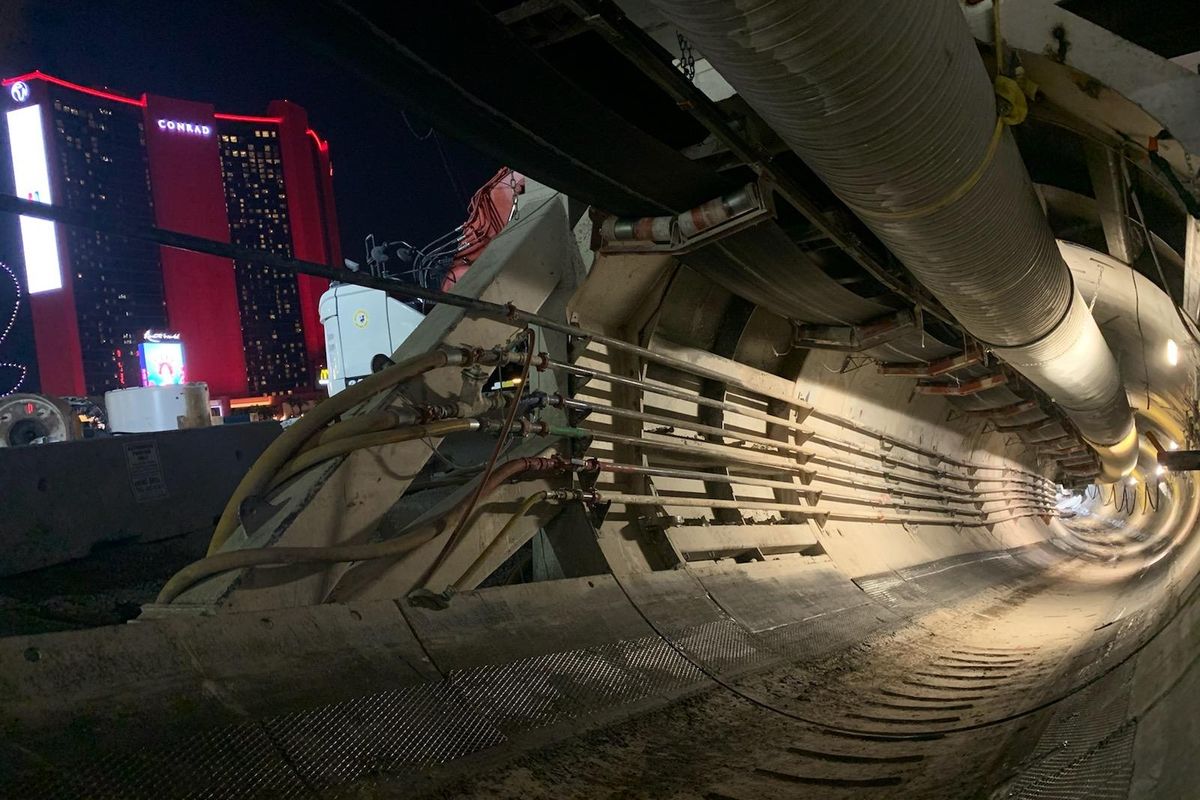 Elon Musk considers a hyperloop tunnel between Austin and San Antonio
