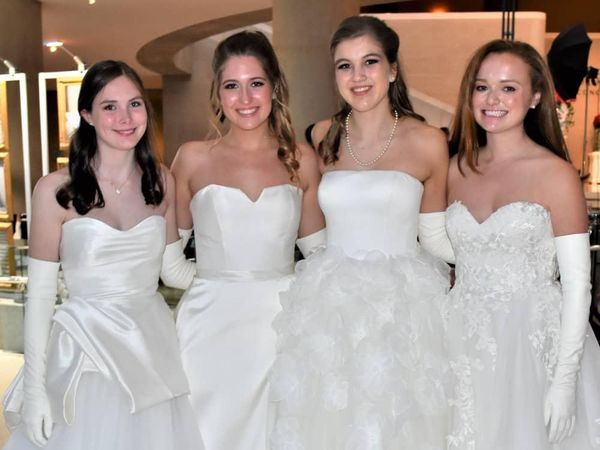 Brett brodnax wedding | Honestweddingadvice.com
