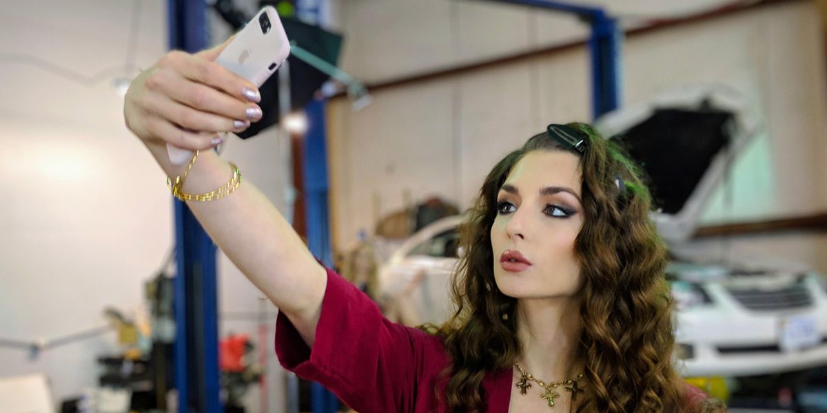 People Describe The Best Ways To Get Under A Narcissist's Skin