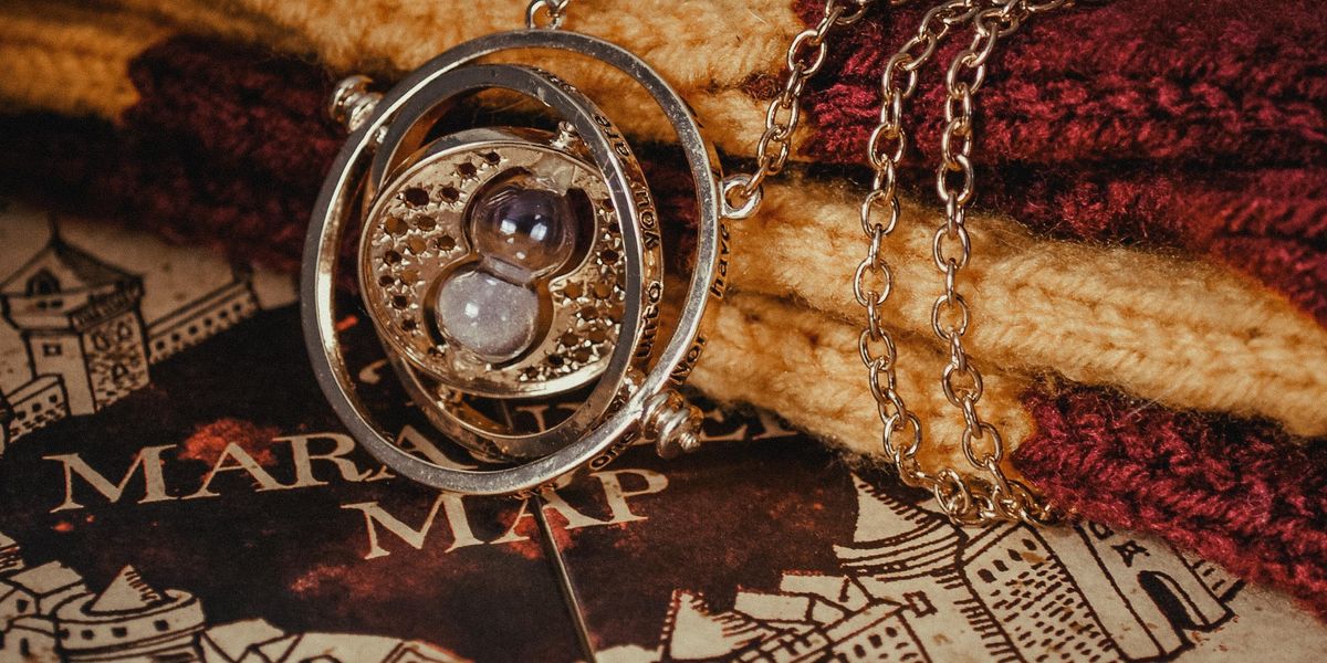 Harry Potter Fans Explain How They Think Teenagers Would Abuse Magic At Hogwarts