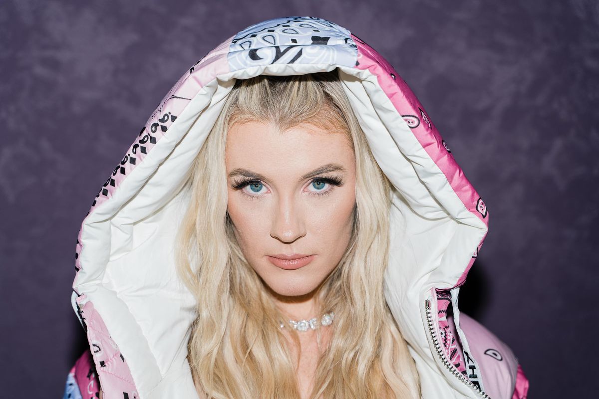 Malibu Babi at Prescription Songs