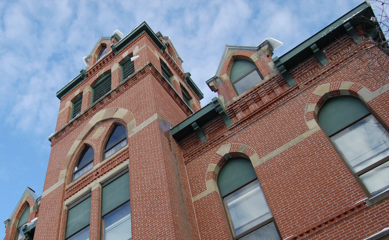 University Of Southern Maine Students Demand Professor Be Fired For ...