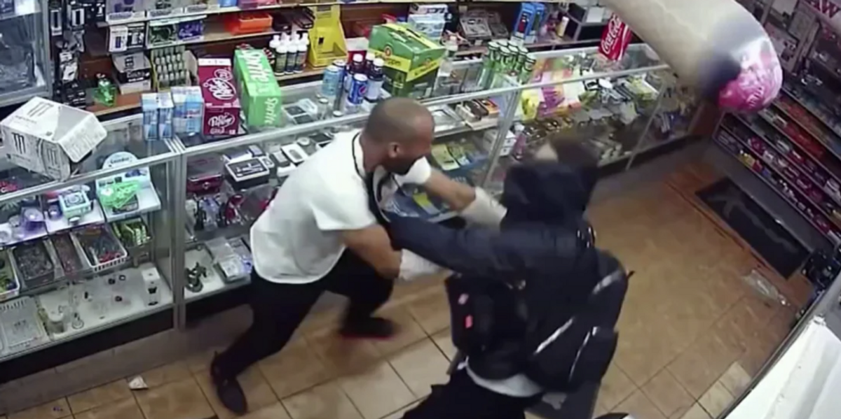 Video: New York City stabs man with no thanks