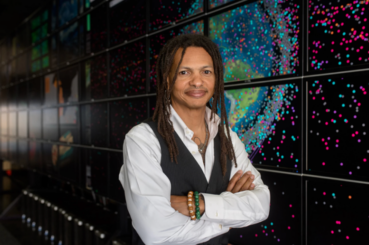 UT engineering professor Moriba Jah named 2022 MacArthur Foundation 'Genius Award' winner