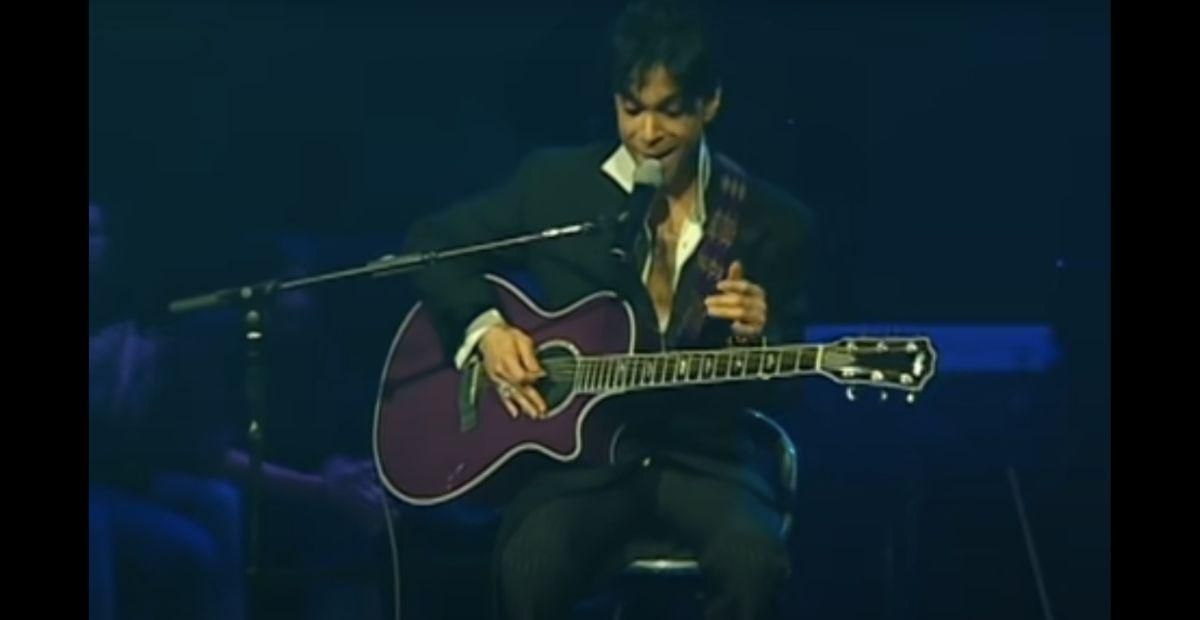 Stripped-down performance of 'Cream' showcases Prince's pure charisma and musical talent