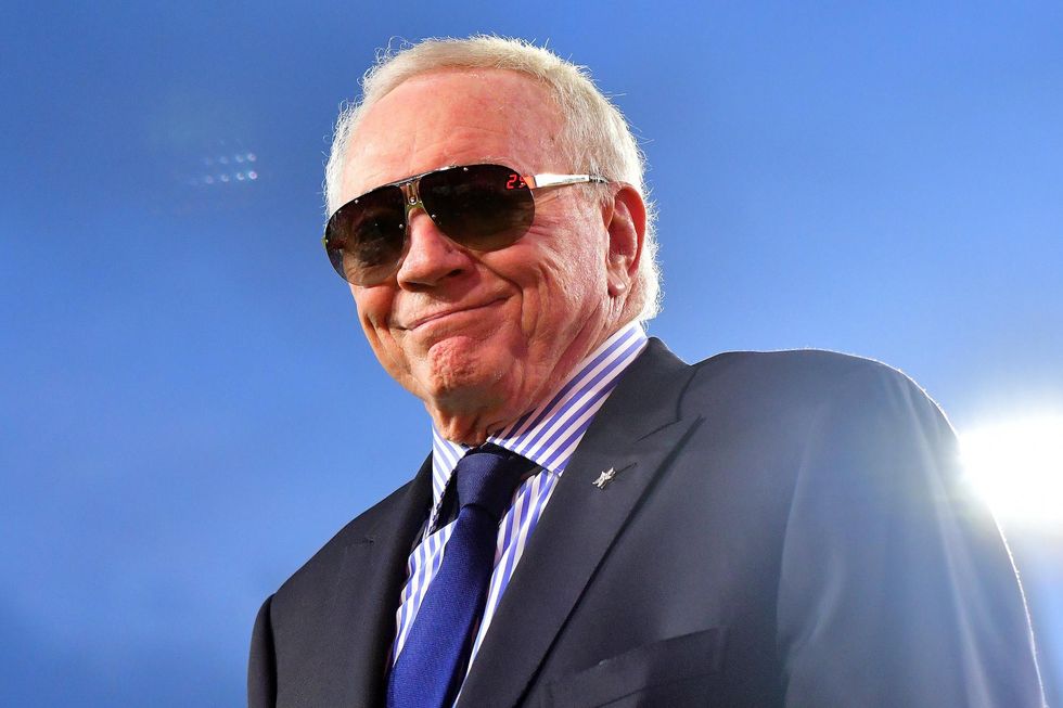 National Federation of the Blind says Halloween costume of Dallas Cowboys owner pushes stereotype ‘harmful’ to  the blind