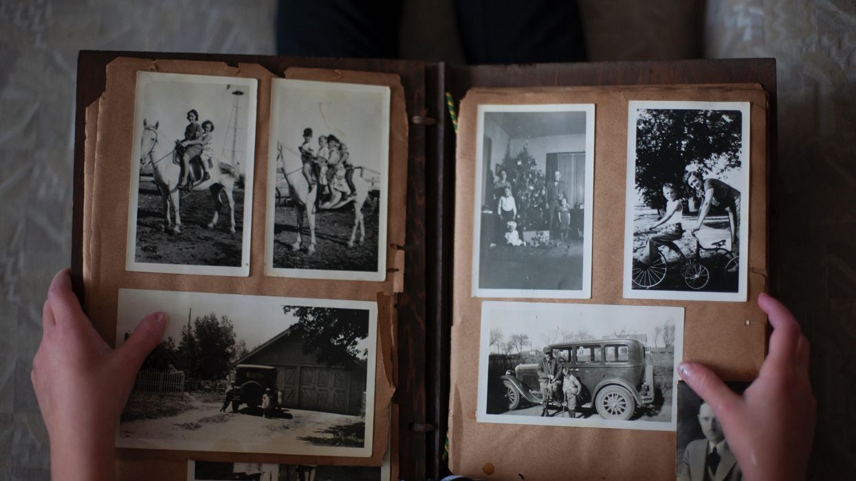 Parents Divulge The Spookiest 'Past Life' Memories Their Kids Have Ever Shared