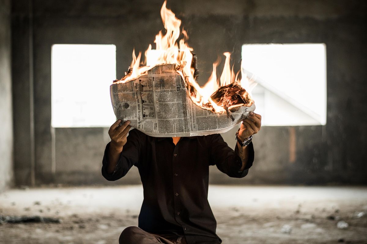 fake news, experts, social media, fact checking