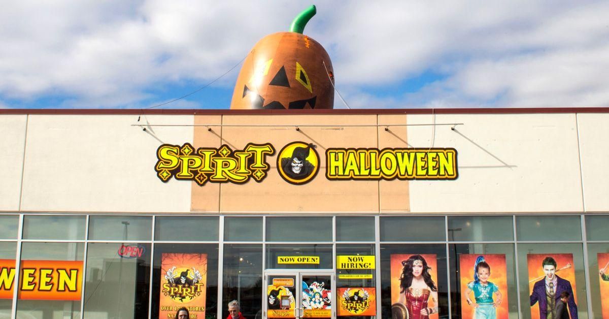 Spirit Halloween storefront