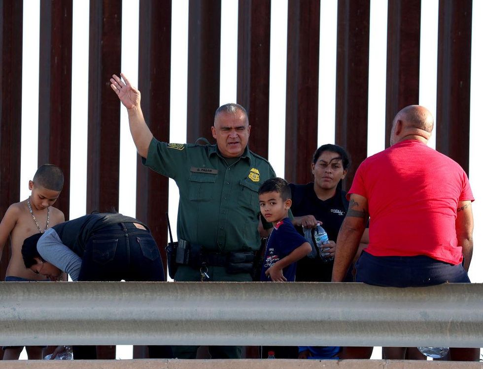 One Texas border city experienced 53,000 migrant encounters last month – residents warn that the town has become overrun: ‘They’re sleeping on the streets’ One Texas border city experienced 53,000 migrant encounters last month – residents warn that the town has become overrun: ‘They’re sleeping on the streets’