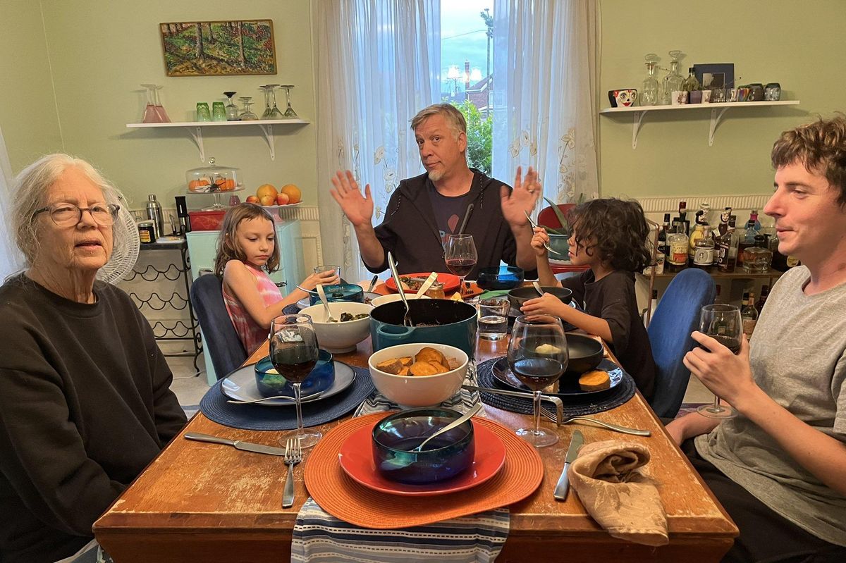 Happy Thanksgiving, Now Get The F*ck Out!