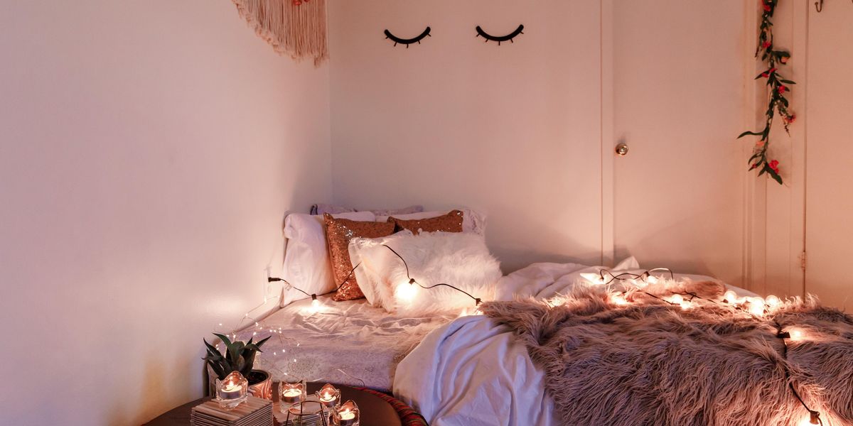 Bedroom Decorations That Make Someone Instantly Unattractive