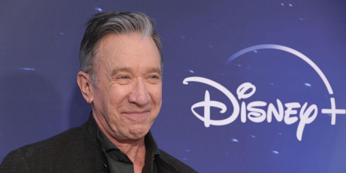 Tim Allen’s Christmas series gets lumps of coal from Scrooge-like critics: ‘Saying ‘merry Christmas to all’ has suddenly become problematic’ Tim Allen’s Christmas series gets lumps of coal from Scrooge-like critics: ‘Saying ‘merry Christmas to all’ has suddenly become problematic’