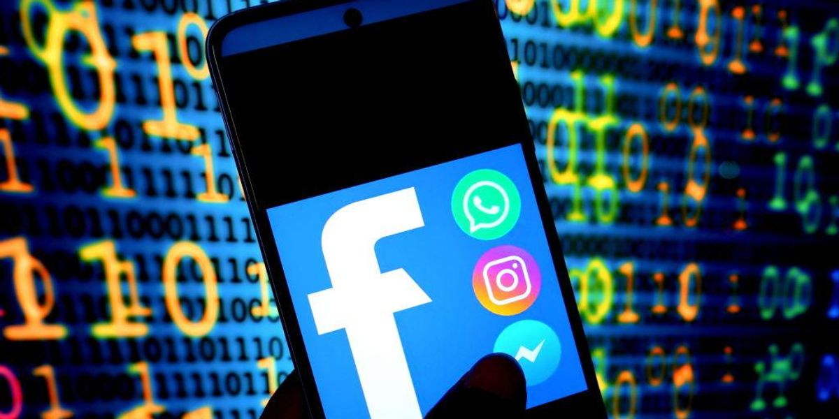 Sexual predators from west Africa blackmailing teenage boys online, warns FBI Sexual predators from west Africa blackmailing teenage boys online, warns FBI