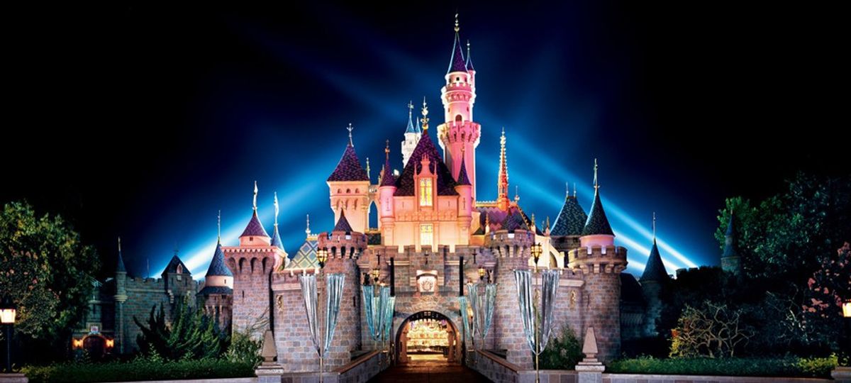 10 Reasons Why Disneyland Is The Happiest Place On Earth
