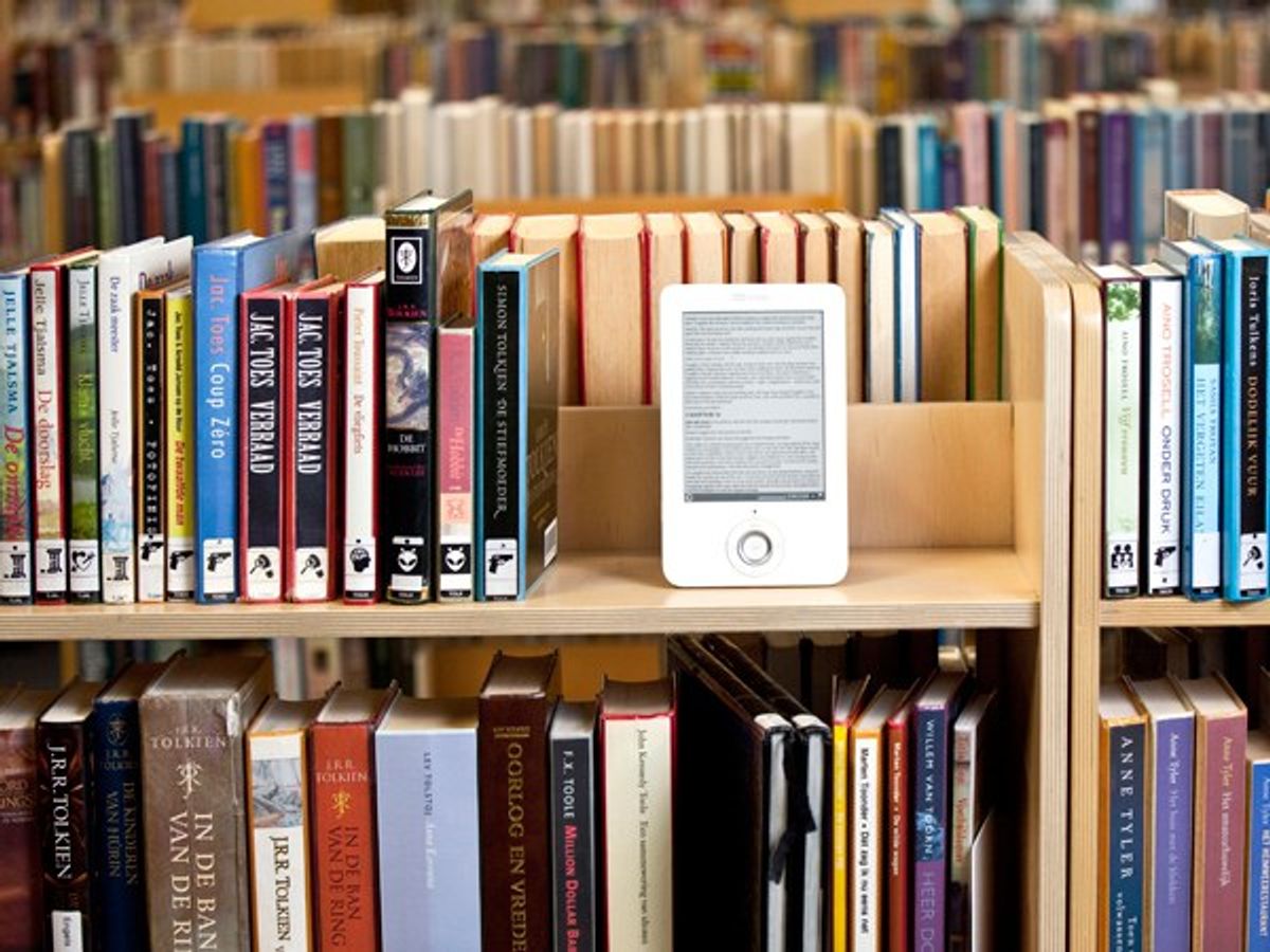 Paper Books Vs. eBooks Which Is Better?