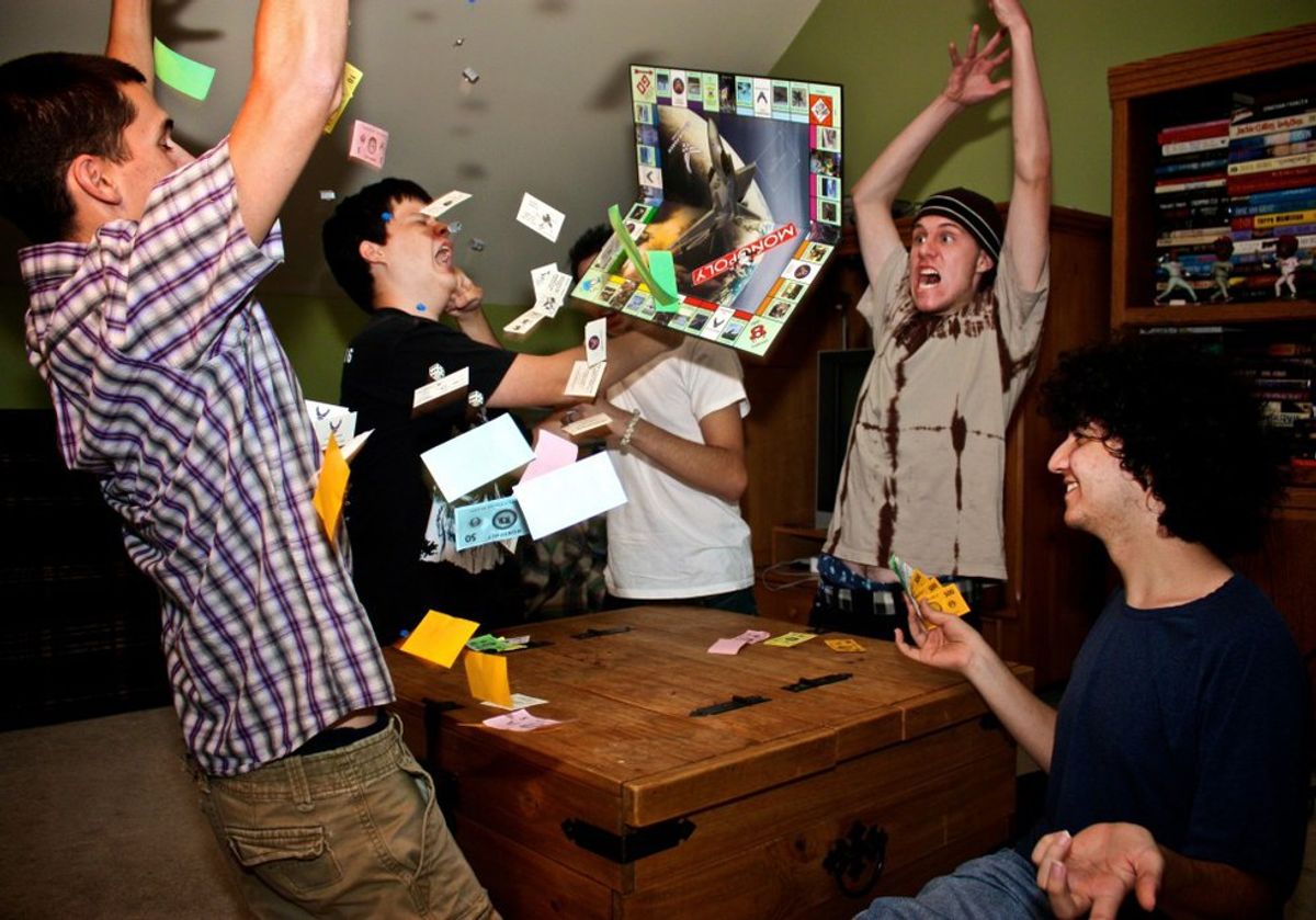 6 Perfect Party Games for College Students