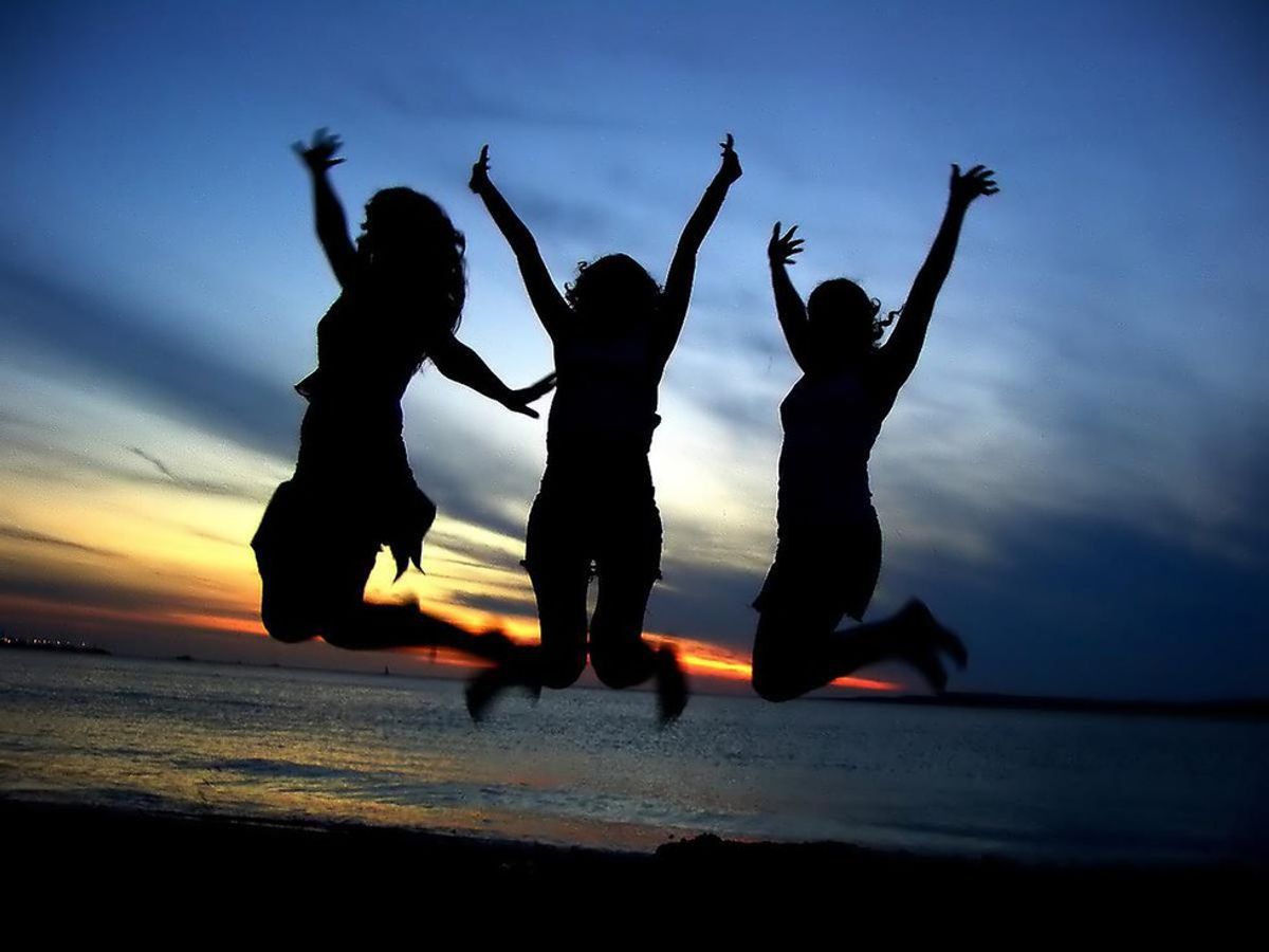 12 Reasons Friendship Gives Value to Survival