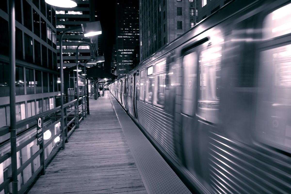 5 Thoughts You Have While Commuting in Chicago