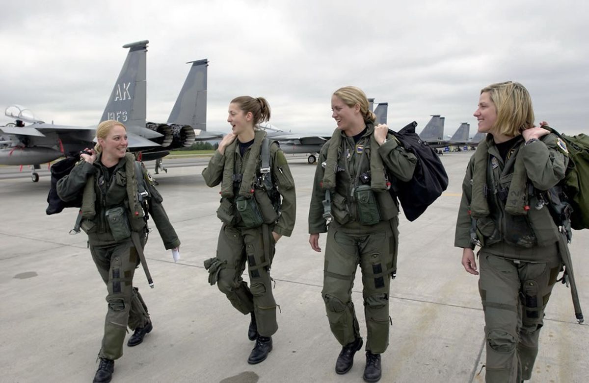 11 Things To Know Before Dating a Military Girl