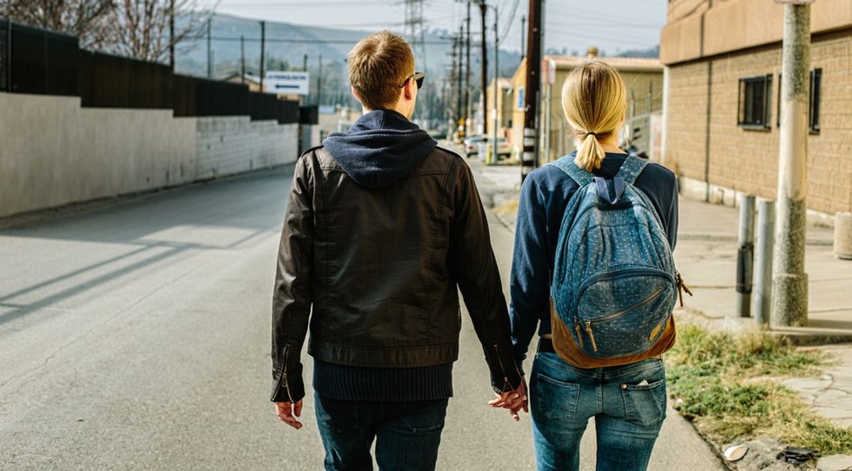 11 Signs That You're Dating Your Best Friend