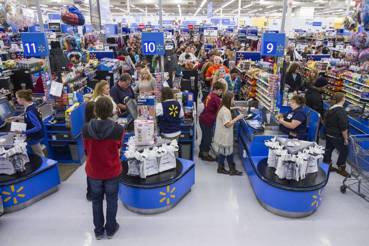 The Truth Behind Working Retail During The Holidays