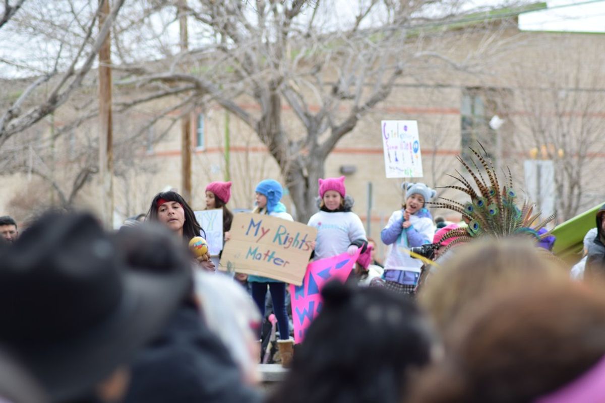 Thousands attend Women's March in El Paso