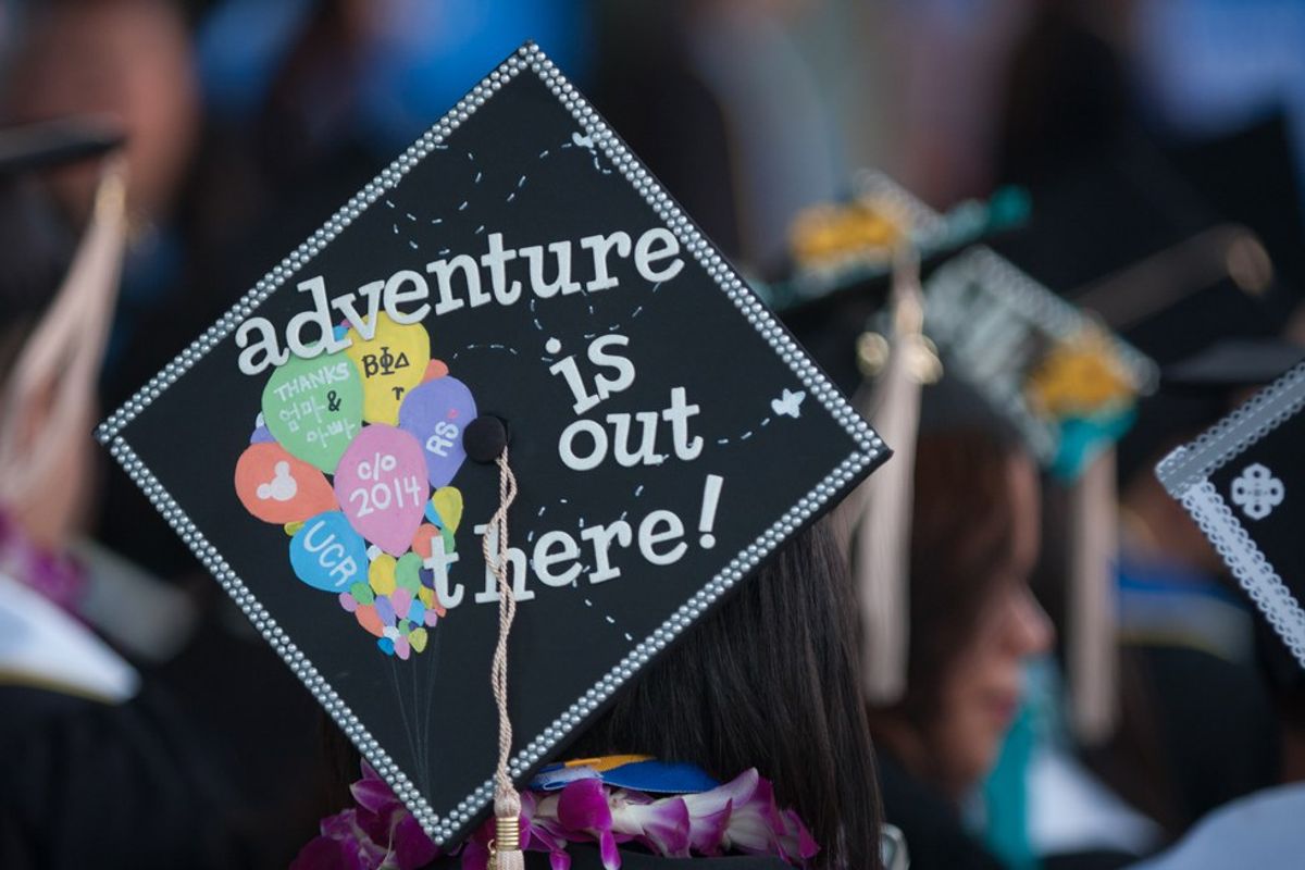 9 Ideas For How To Decorate Your Graduation Cap