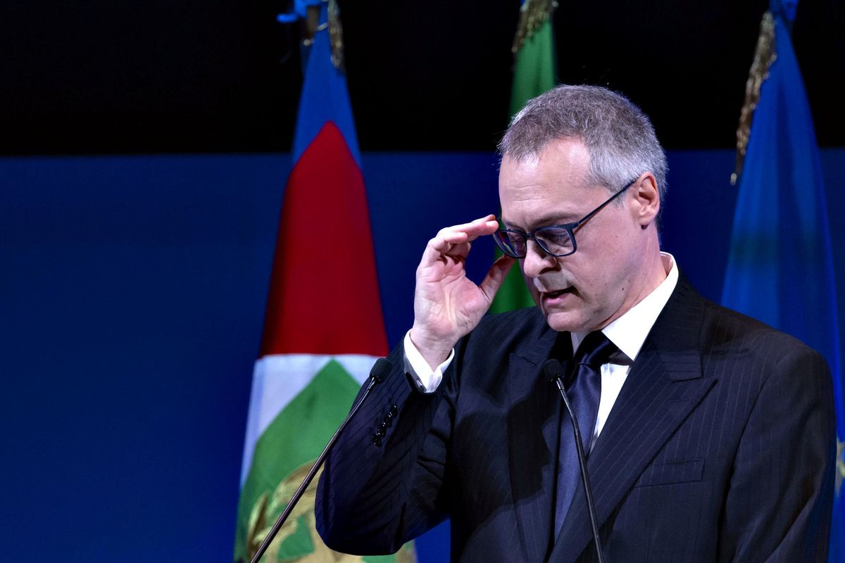 Bonomi in retro: ora chiude al salario minimo