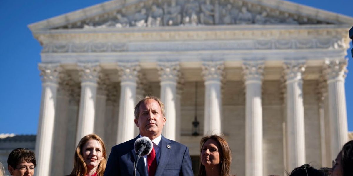 NextImg:BREAKING: Texas senators acquit Attorney General Ken Paxton on all articles of impeachment