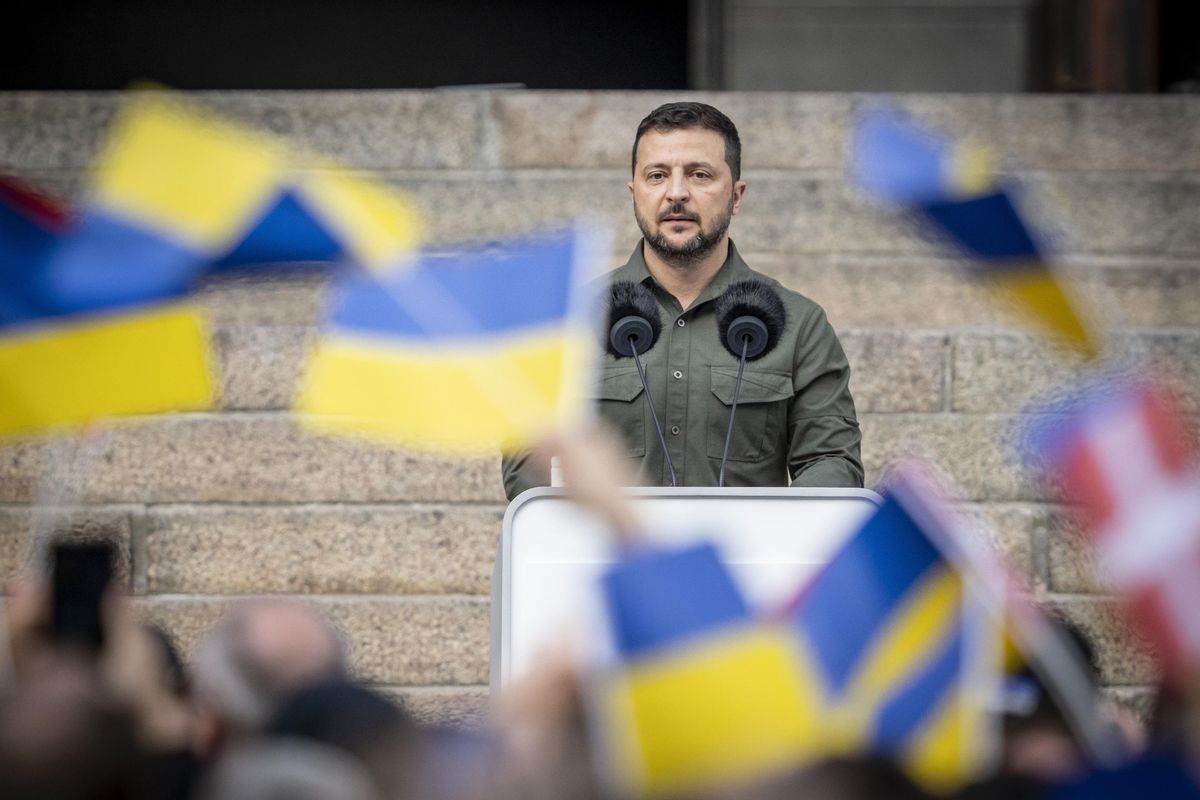 Le ombre di corruzione sull’«eroe» Zelensky