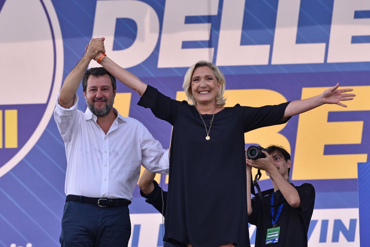 Salvini flirta con Le Pen ma rassicura Giorgia