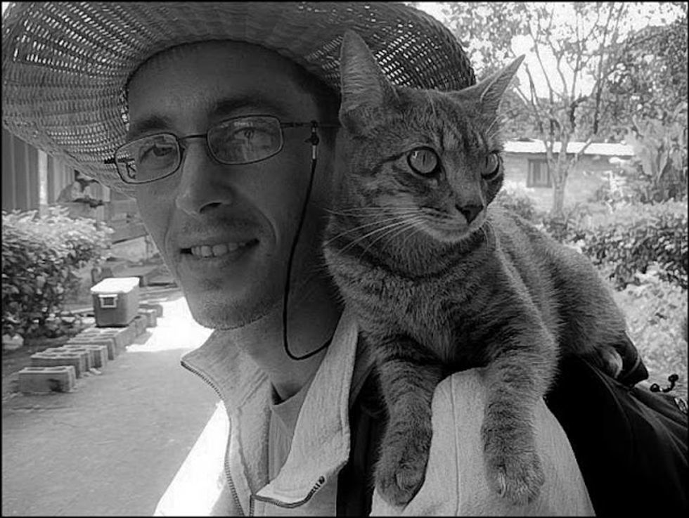 Kitty the Most Adventurous Backpacking Cat in the World
