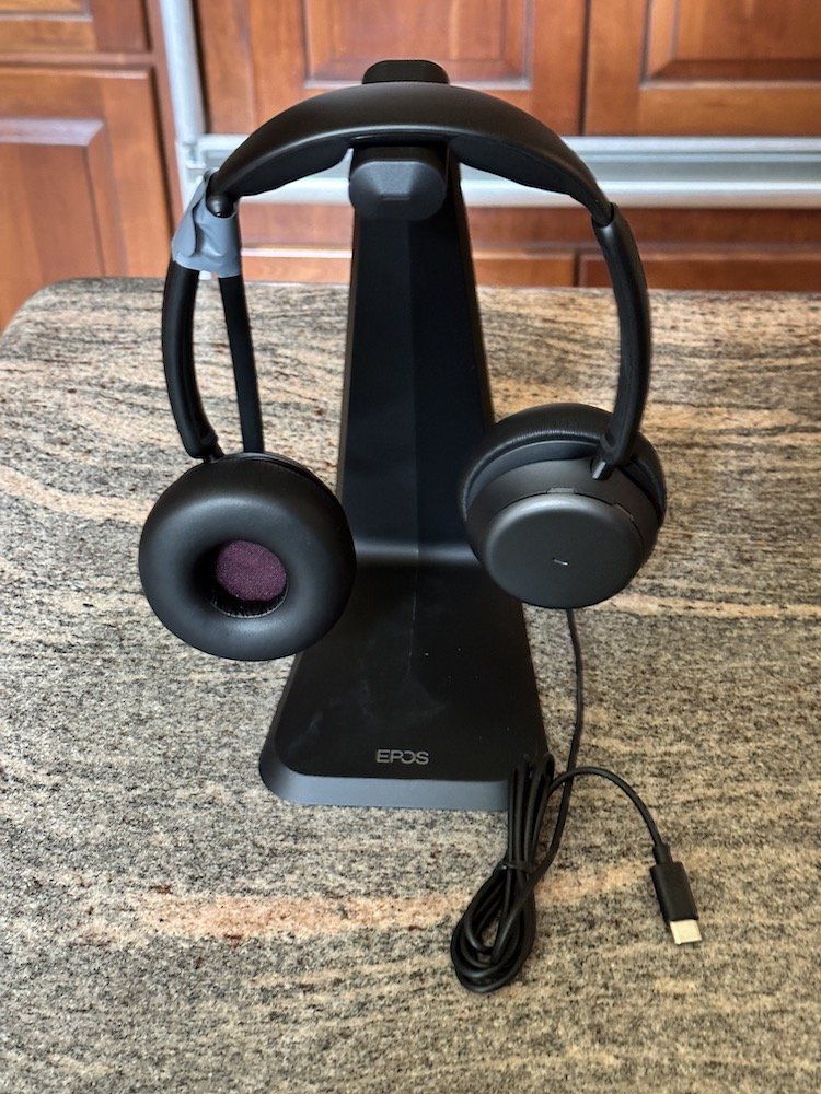 a photo of EPOS IMPACT 1061