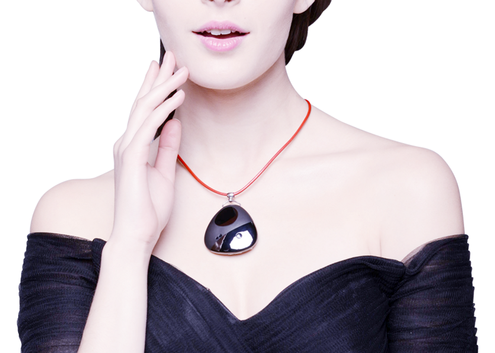 Swarovski, Tory Burch and Rebecca Minkoff: Smart Jewelry Launches