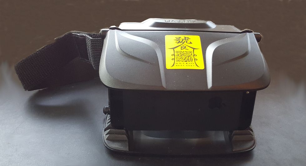 a photo of AntVR TAW VR Headset