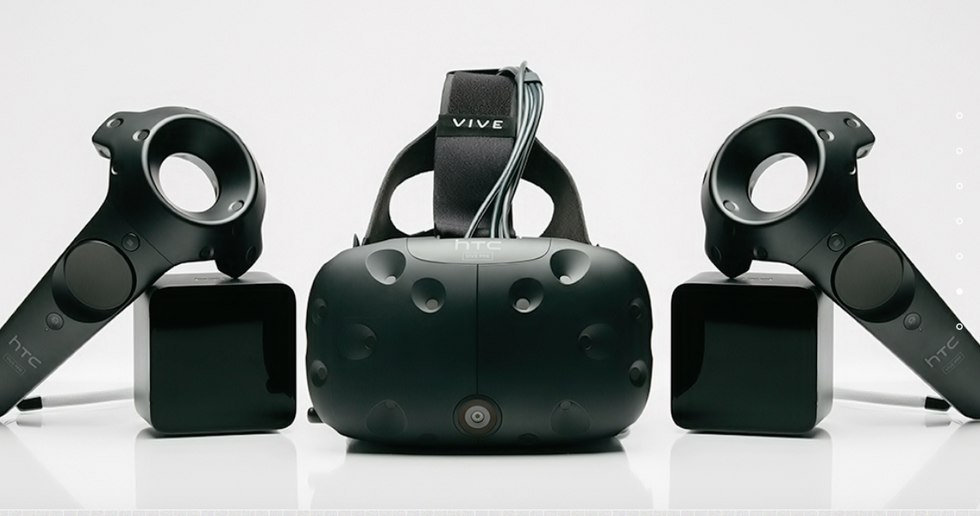 Gear Up On IoT: Vive VR Headset Pre-Orders + Amazon Echo Shrinks