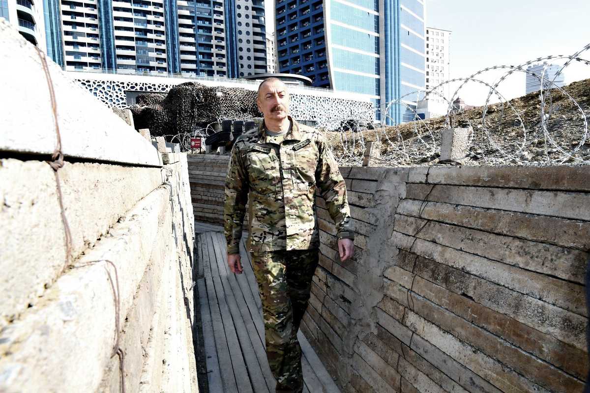 C’è un altro Putin e invade gli armeni ma con lui ci facciamo affari