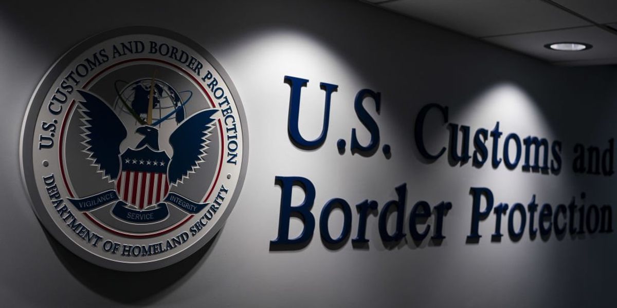 NextImg:US reports massive number of encounters along southwest border in August