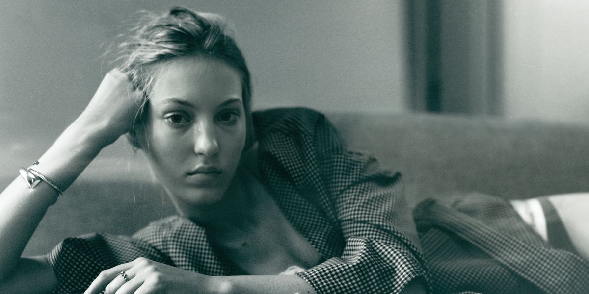 Ellavate: Spending a Quiet Afternoon at Home With Model Ella Richards
