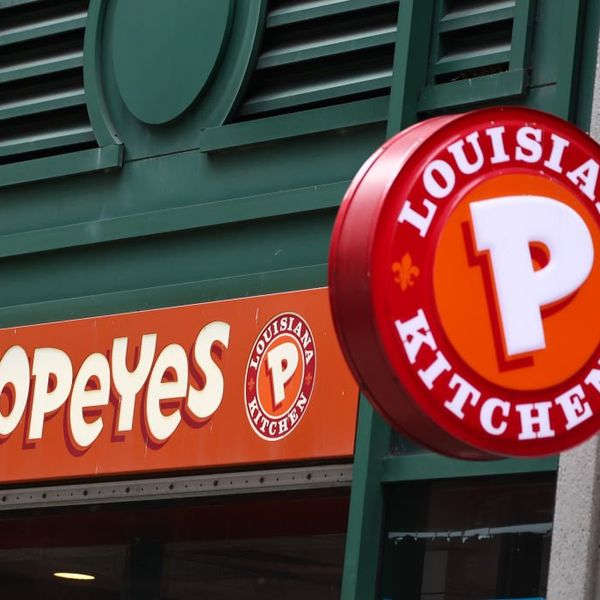 Las Vegas man fires into a Popeyes restaurant just hours after he was fired: report