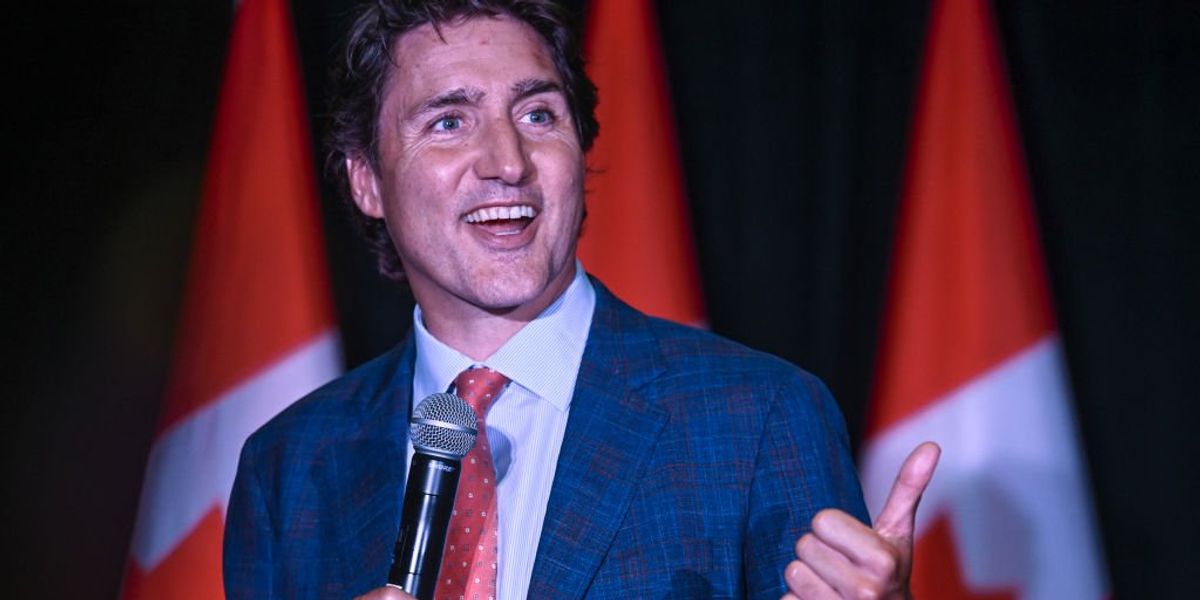 Justin Trudeau and his Liberal government blasted for giving two standing ovations to a veteran Waffen-SS Nazi days before Yom Kippur