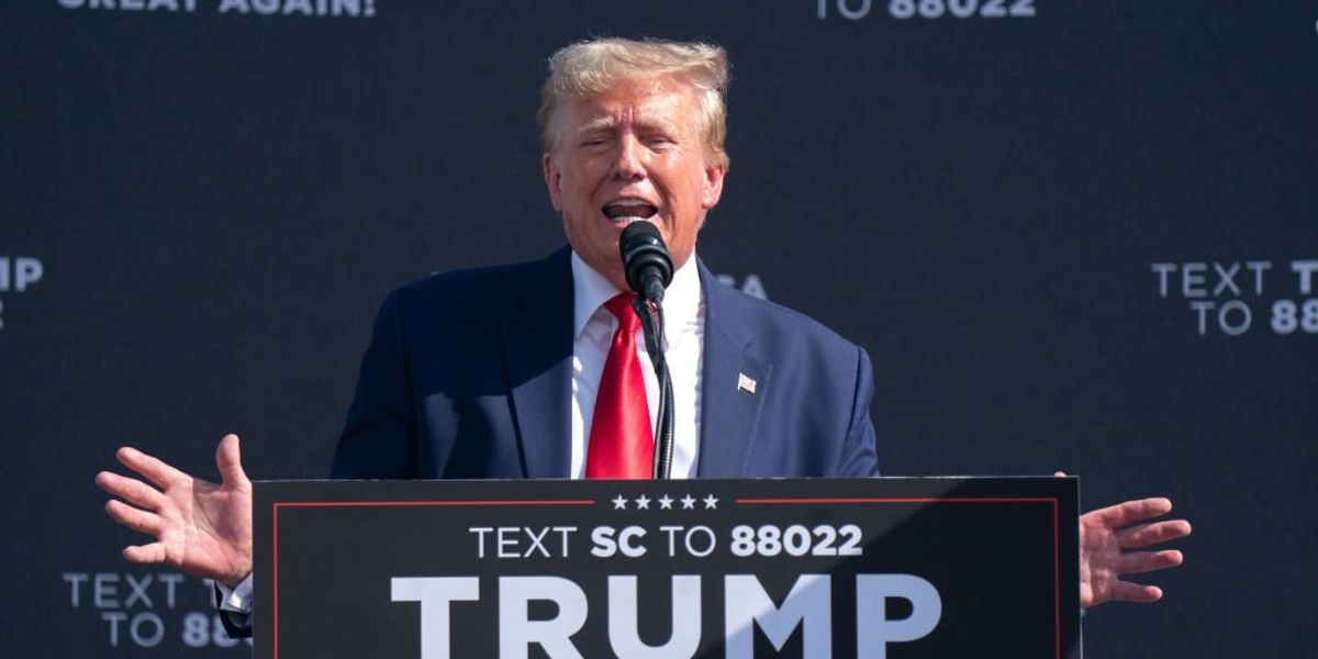 NextImg:Boos erupt when Trump mentions Sen. Lindsey Graham at South Carolina rally