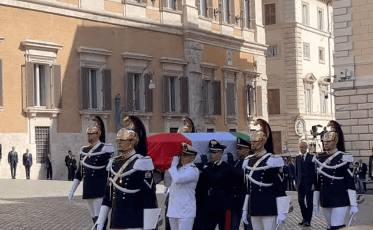 I funerali laici di Napolitano